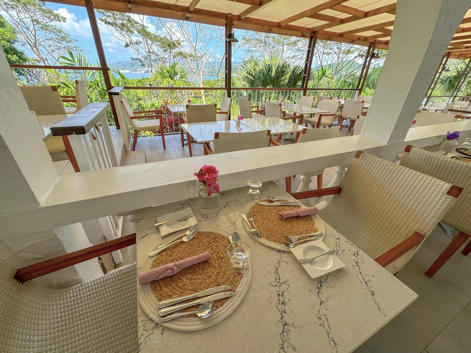 Mount Cinnamon Resort & Beach Club St. George's Экстерьер фото